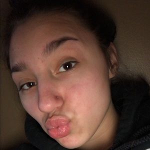 Meet your Posher, Ciana